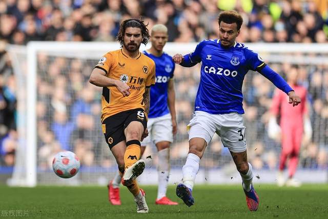 萨哈：曼联需要能在逆境中进球的前锋